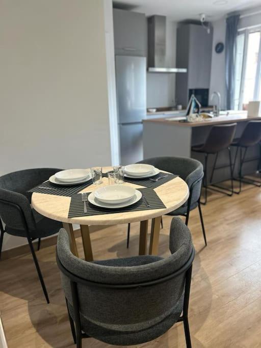 Appartement Piso Deluxe Con Balcon Cerca Del Casco Viejo à Bilbao Extérieur photo